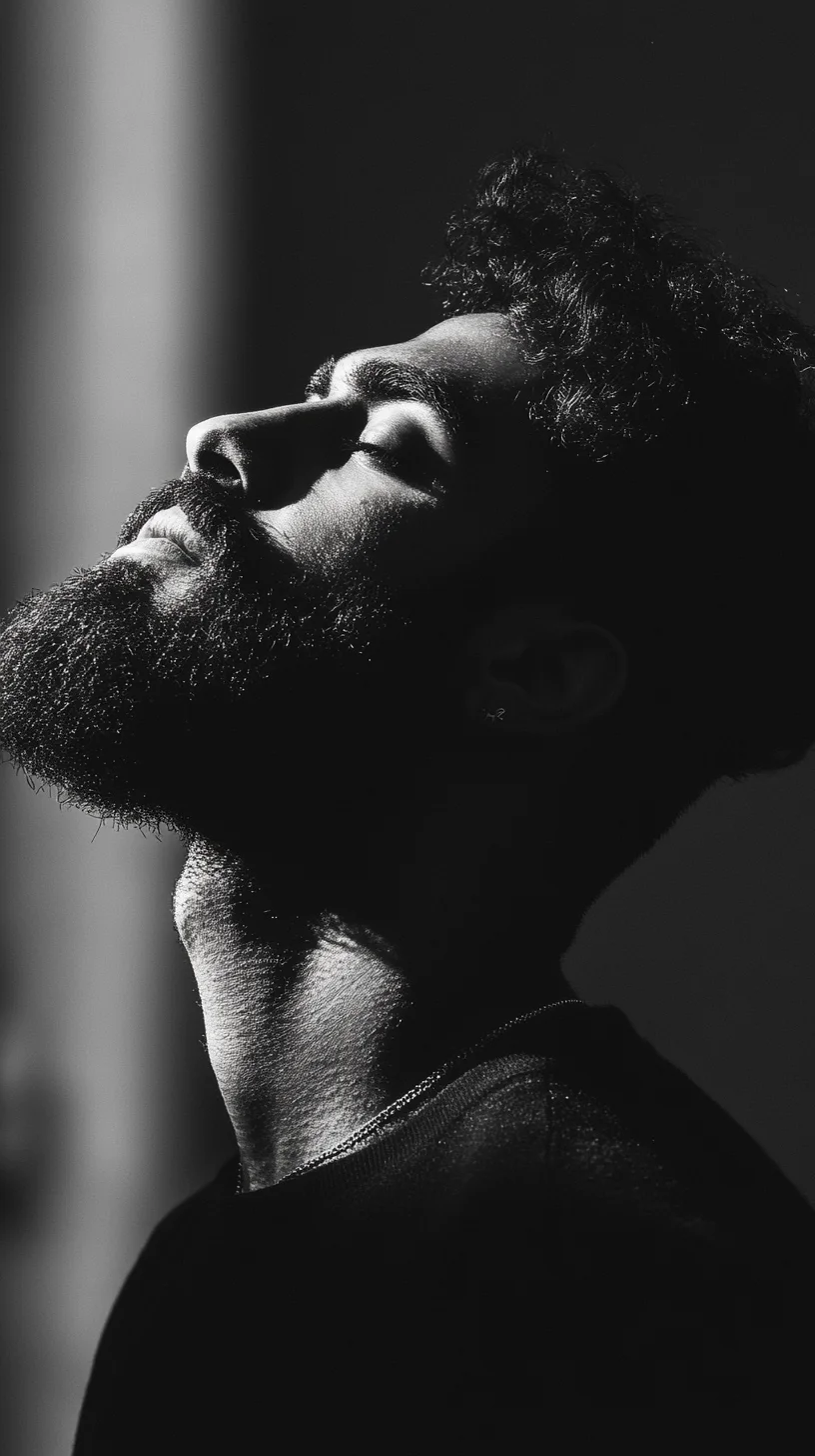 Elevate Your Look: Master the Art of the Full, Well-Defined Beard